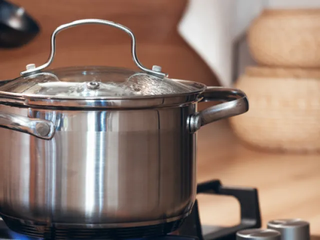 panela no fogão