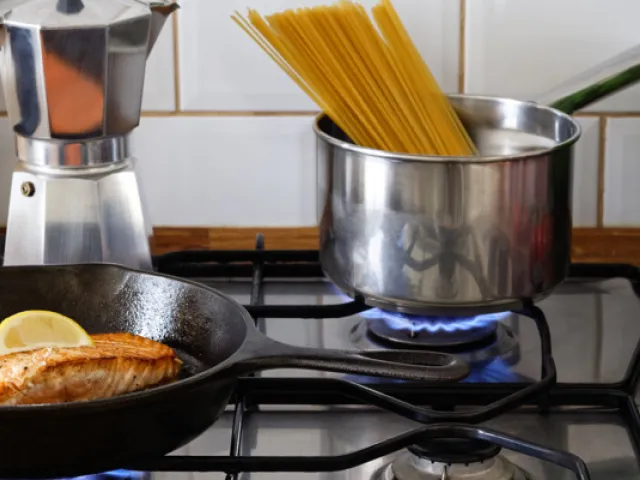 Poupar gás em casa: dicas práticas 