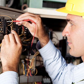 Manutenção de instalações elétricas